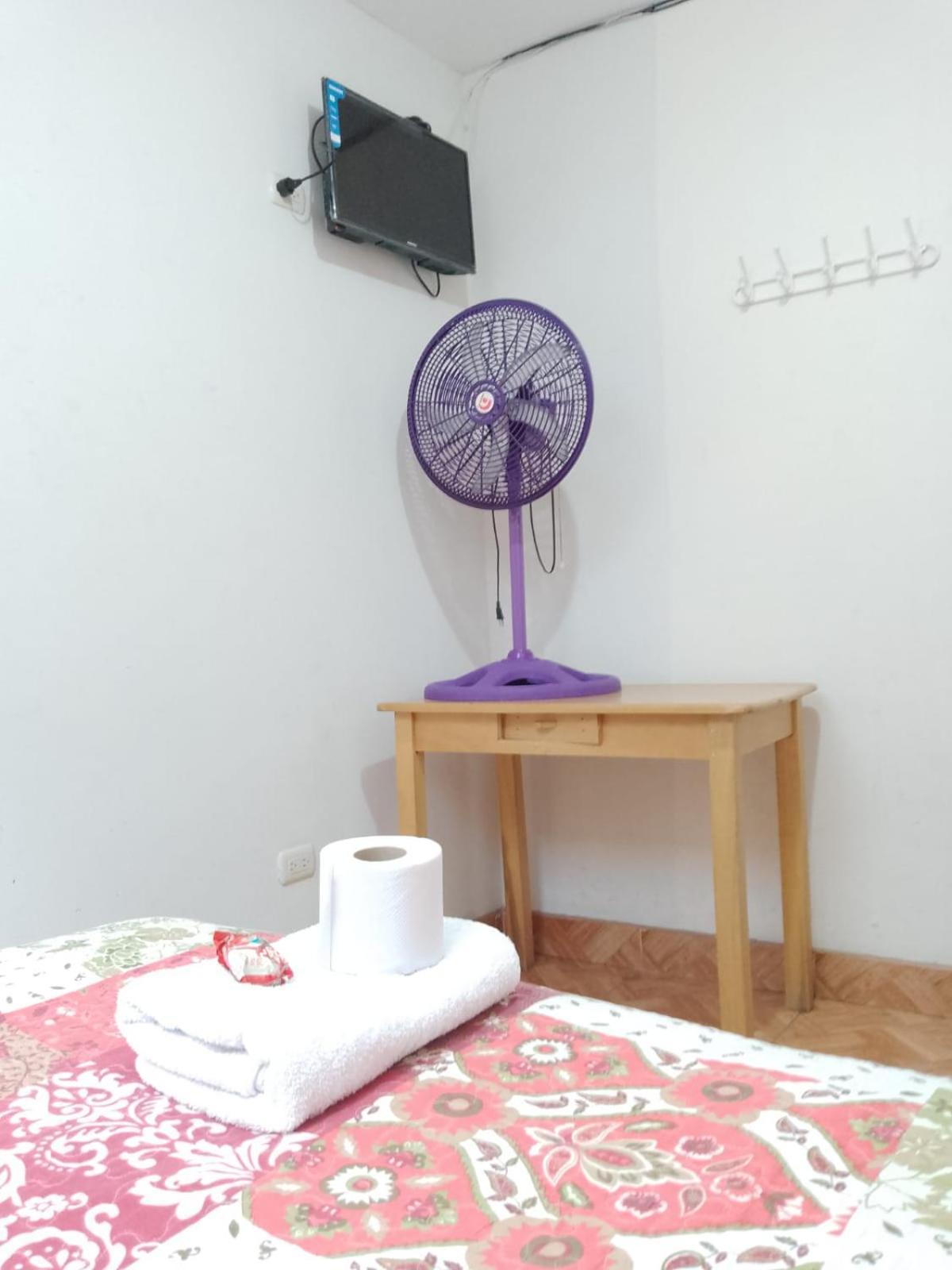 Lola Hosting Hotel Хуанчако Стая снимка