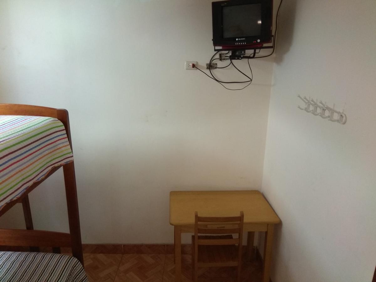 Lola Hosting Hotel Хуанчако Стая снимка