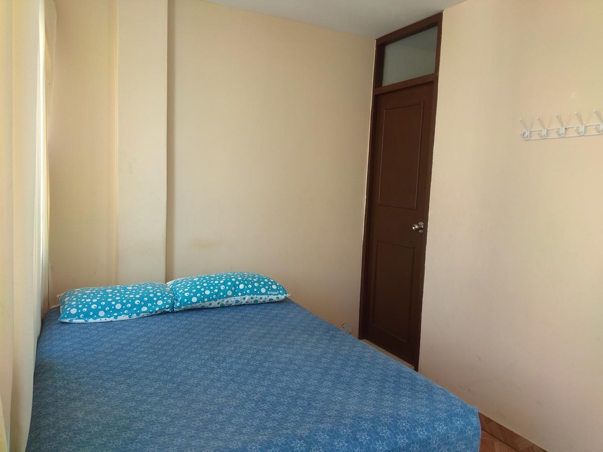 Lola Hosting Hotel Хуанчако Стая снимка